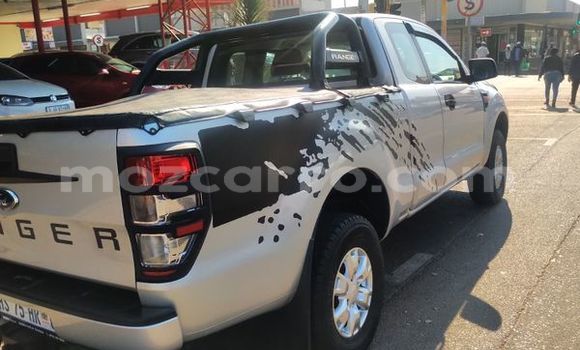 Comprar Usado Ford Ranger Prata Carro em Beira em Sofala Comprar Usado Ford Ranger Prata Carro em Beira em Sofala