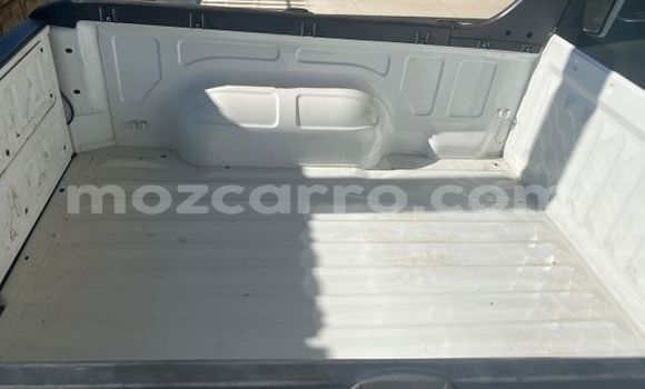 Tenga Tsaru Chevrolet Corsa Chena Mota in Beira in Sofala Tenga Tsaru Chevrolet Corsa Chena Mota in Beira in Sofala