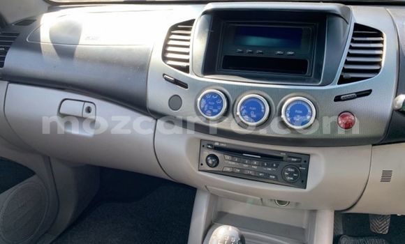 Nunua Ilio tumika Mitsubishi Triton Nyeupe Gari ndani ya Balama nchini Cabo Delgado Nunua Ilio tumika Mitsubishi Triton Nyeupe Gari ndani ya Balama nchini Cabo Delgado