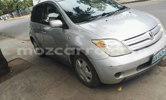 Buy Used Toyota IST Silver Car in Ancuabe in Cabo Delgado Buy Used Toyota IST Silver Car in Ancuabe in Cabo Delgado