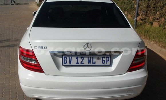 Buy Used Mercedes‒Benz C-Class White Car in Will change in Tete Buy Used Mercedes‒Benz C-Class White Car in Will change in Tete