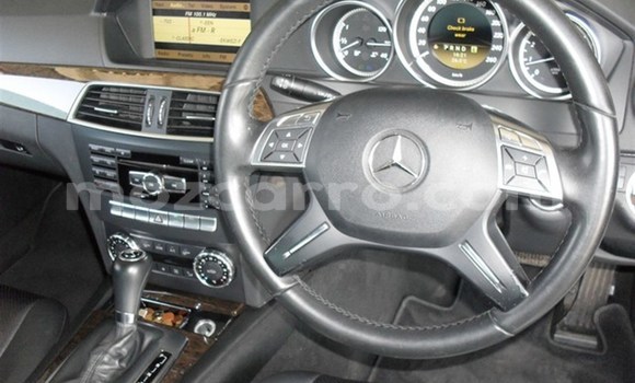 Buy Used Mercedes‒Benz C-Class White Car in Will change in Tete Buy Used Mercedes‒Benz C-Class White Car in Will change in Tete