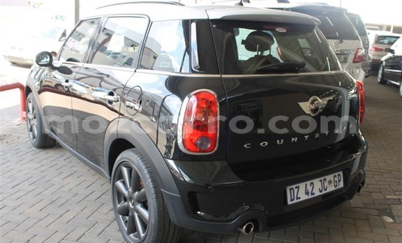 Buy Used MINI Countryman Black Car in Will change in Tete Buy Used MINI Countryman Black Car in Will change in Tete