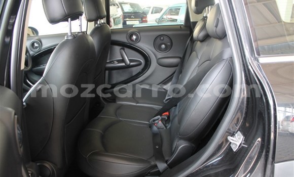 Buy Used MINI Countryman Black Car in Will change in Tete Buy Used MINI Countryman Black Car in Will change in Tete