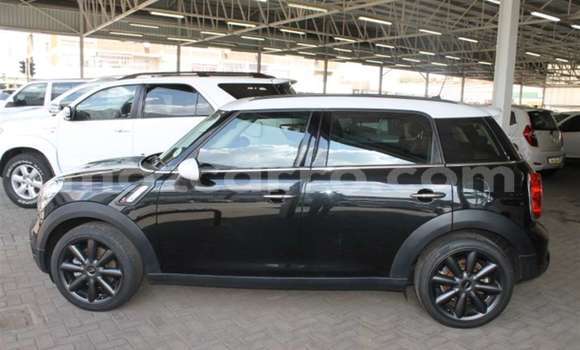 Buy Used MINI Countryman Black Car in Will change in Tete Buy Used MINI Countryman Black Car in Will change in Tete