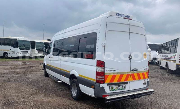 Comprar Usado Mercedes‒Benz Vito Branco Carro em Mutarara em Tete Comprar Usado Mercedes‒Benz Vito Branco Carro em Mutarara em Tete