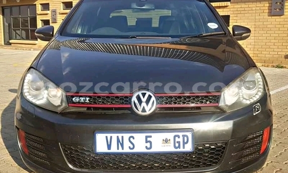 Medium with watermark volkswagen golf gti nampula mocambique 8361