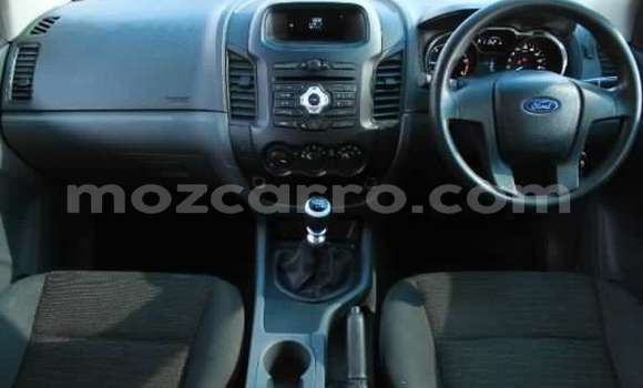 Comprar Usado Ford Ranger Azul Carro em Mutarara em Tete Comprar Usado Ford Ranger Azul Carro em Mutarara em Tete