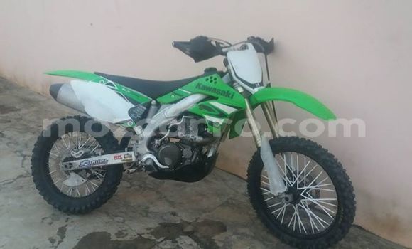 Buy Used Kawasaki KX450F Green Moto in Maputo in Maputo Buy Used Kawasaki KX450F Green Moto in Maputo in Maputo