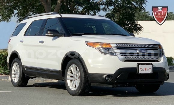 Comprar Importar Ford Explorer Branco Carro em Import - Dubai em Cabo Delgado