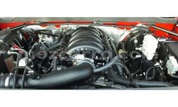 Tenga Imported Chevrolet Silverado Tsvuku Mota in Import - Dubai in Cabo Delgado Tenga Imported Chevrolet Silverado Tsvuku Mota in Import - Dubai in Cabo Delgado