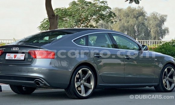 Tenga Imported Audi 100 Zvimwe Mota in Import - Dubai in Cabo Delgado Tenga Imported Audi 100 Zvimwe Mota in Import - Dubai in Cabo Delgado