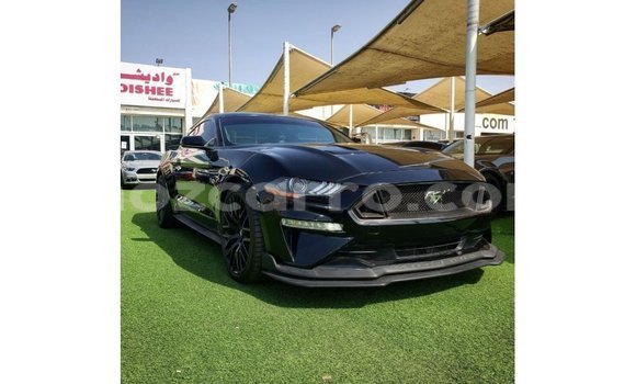 Comprar Importar Ford Mustang Preto Carro em Import - Dubai em Cabo Delgado