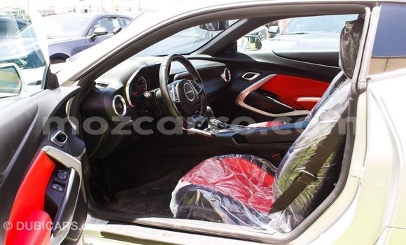 Tenga Imported Chevrolet Camaro Zvimwe Mota in Import - Dubai in Cabo Delgado Tenga Imported Chevrolet Camaro Zvimwe Mota in Import - Dubai in Cabo Delgado