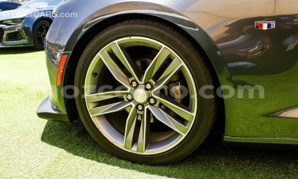 Tenga Imported Chevrolet Camaro Zvimwe Mota in Import - Dubai in Cabo Delgado Tenga Imported Chevrolet Camaro Zvimwe Mota in Import - Dubai in Cabo Delgado