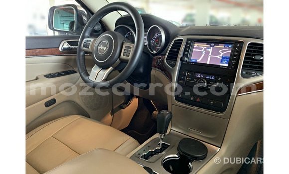 Tenga Imported Jeep Grand Cherokee Nhema Mota in Import - Dubai in Cabo Delgado Tenga Imported Jeep Grand Cherokee Nhema Mota in Import - Dubai in Cabo Delgado