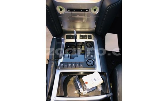 Nunua Imported Toyota Land Cruiser Nyeusi Gari ndani ya Import - Dubai nchini Cabo Delgado Nunua Imported Toyota Land Cruiser Nyeusi Gari ndani ya Import - Dubai nchini Cabo Delgado