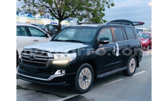 Nunua Imported Toyota Land Cruiser Nyeusi Gari ndani ya Import - Dubai nchini Cabo Delgado Nunua Imported Toyota Land Cruiser Nyeusi Gari ndani ya Import - Dubai nchini Cabo Delgado