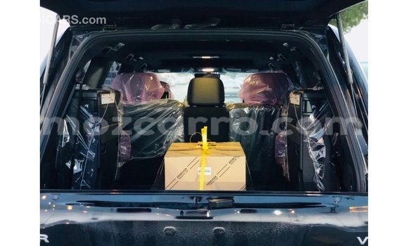 Nunua Imported Toyota Land Cruiser Nyeusi Gari ndani ya Import - Dubai nchini Cabo Delgado Nunua Imported Toyota Land Cruiser Nyeusi Gari ndani ya Import - Dubai nchini Cabo Delgado