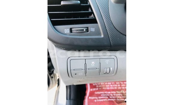 Comprar Importar Hyundai Accent De outros Carro em Import - Dubai em Cabo Delgado Comprar Importar Hyundai Accent De outros Carro em Import - Dubai em Cabo Delgado