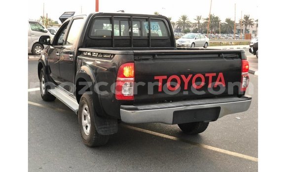 Nunua Imported Toyota Hilux Nyeusi Gari ndani ya Import - Dubai nchini Cabo Delgado Nunua Imported Toyota Hilux Nyeusi Gari ndani ya Import - Dubai nchini Cabo Delgado