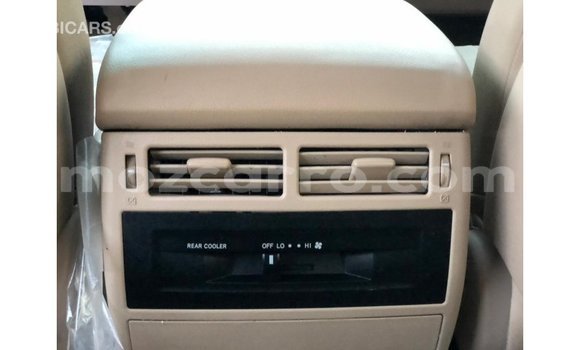 Tenga Imported Toyota Land Cruiser Nhema Mota in Import - Dubai in Cabo Delgado Tenga Imported Toyota Land Cruiser Nhema Mota in Import - Dubai in Cabo Delgado