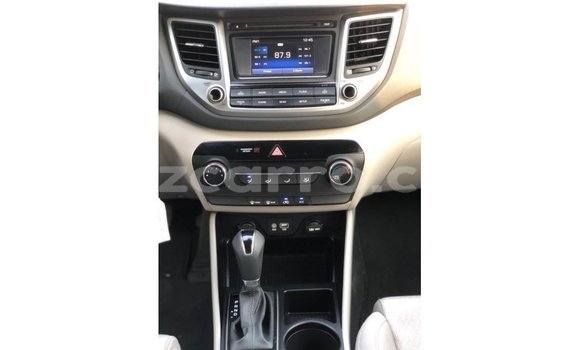 Nunua Imported Hyundai Tucson Nyeusi Gari ndani ya Import - Dubai nchini Cabo Delgado Nunua Imported Hyundai Tucson Nyeusi Gari ndani ya Import - Dubai nchini Cabo Delgado