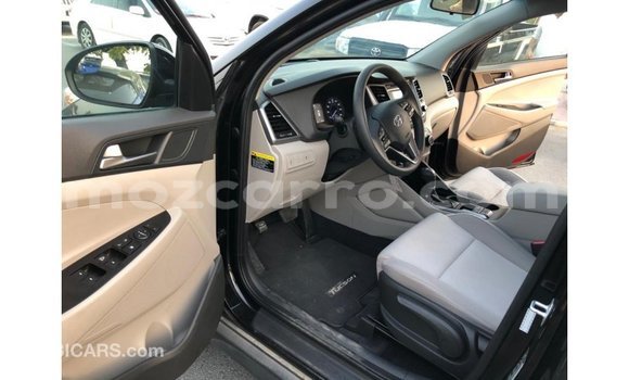 Nunua Imported Hyundai Tucson Nyeusi Gari ndani ya Import - Dubai nchini Cabo Delgado Nunua Imported Hyundai Tucson Nyeusi Gari ndani ya Import - Dubai nchini Cabo Delgado