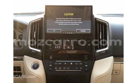 Nunua Imported Toyota Land Cruiser Nyeusi Gari ndani ya Import - Dubai nchini Cabo Delgado Nunua Imported Toyota Land Cruiser Nyeusi Gari ndani ya Import - Dubai nchini Cabo Delgado