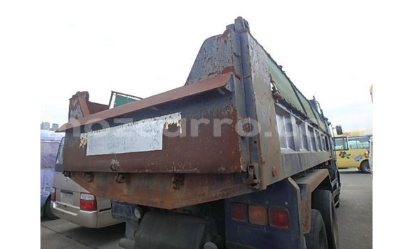 Nunua Imported Nissan 350Z Bluu Gari ndani ya Import - Dubai nchini Cabo Delgado Nunua Imported Nissan 350Z Bluu Gari ndani ya Import - Dubai nchini Cabo Delgado