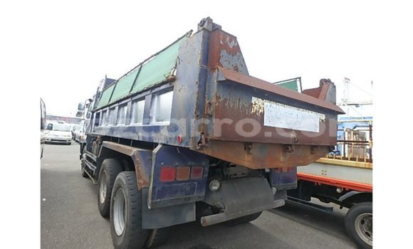 Nunua Imported Nissan 350Z Bluu Gari ndani ya Import - Dubai nchini Cabo Delgado Nunua Imported Nissan 350Z Bluu Gari ndani ya Import - Dubai nchini Cabo Delgado