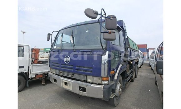 Nunua Imported Nissan 350Z Bluu Gari ndani ya Import - Dubai nchini Cabo Delgado Nunua Imported Nissan 350Z Bluu Gari ndani ya Import - Dubai nchini Cabo Delgado