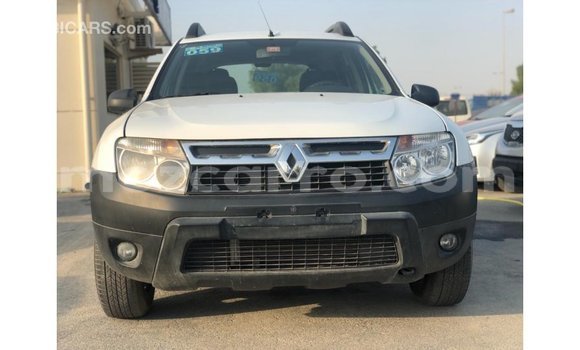 Nunua Imported Renault Duster Nyeupe Gari ndani ya Import - Dubai nchini Cabo Delgado Nunua Imported Renault Duster Nyeupe Gari ndani ya Import - Dubai nchini Cabo Delgado