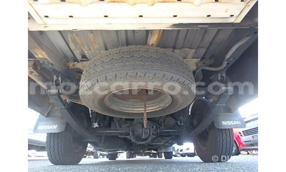 Tenga Imported Nissan Caravan Chena Mota in Import - Dubai in Cabo Delgado Tenga Imported Nissan Caravan Chena Mota in Import - Dubai in Cabo Delgado