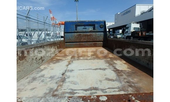 Tenga Imported Mazda 2 Bhuruu Mota in Import - Dubai in Cabo Delgado Tenga Imported Mazda 2 Bhuruu Mota in Import - Dubai in Cabo Delgado