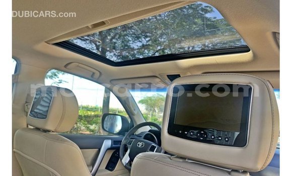 Tenga Imported Toyota Prado Bhuruu Mota in Import - Dubai in Cabo Delgado Tenga Imported Toyota Prado Bhuruu Mota in Import - Dubai in Cabo Delgado