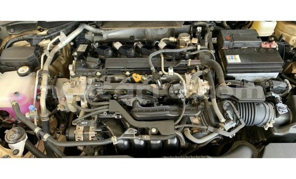 Tenga Imported Toyota Corolla Zvimwe Mota in Import - Dubai in Cabo Delgado Tenga Imported Toyota Corolla Zvimwe Mota in Import - Dubai in Cabo Delgado