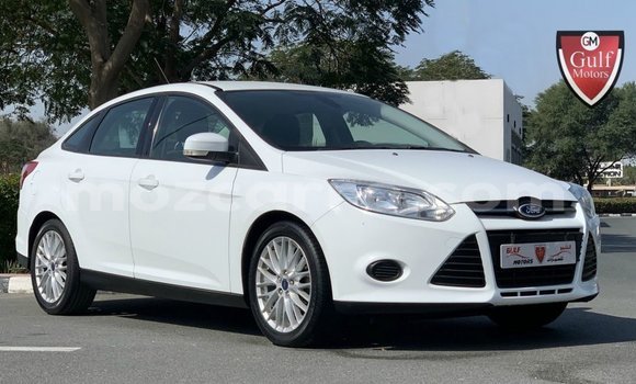 Comprar Importar Ford Focus Branco Carro em Import - Dubai em Cabo Delgado