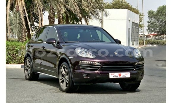 Comprar Importar Porsche Cayenne De outros Carro em Import - Dubai em Cabo Delgado