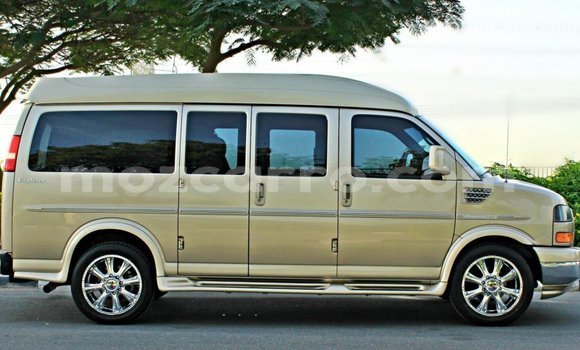 Tenga Imported GMC Acadia Zvimwe Mota in Import - Dubai in Cabo Delgado Tenga Imported GMC Acadia Zvimwe Mota in Import - Dubai in Cabo Delgado