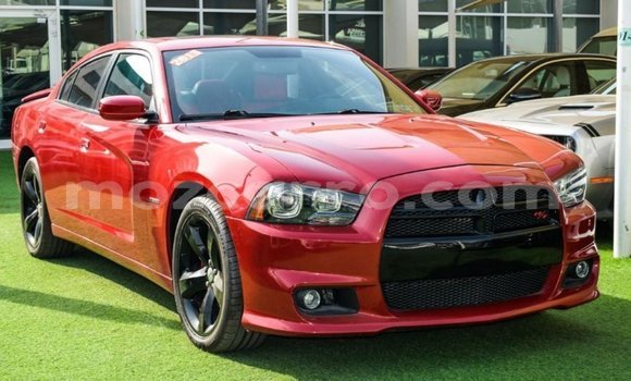 Comprar Importar Dodge Charger Vermelho Carro em Import - Dubai em Cabo Delgado