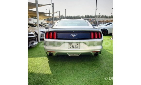 Tenga Imported Ford Mustang Zvimwe Mota in Import - Dubai in Cabo Delgado Tenga Imported Ford Mustang Zvimwe Mota in Import - Dubai in Cabo Delgado