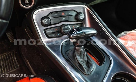 Tenga Imported Dodge Challenger Nhema Mota in Import - Dubai in Cabo Delgado Tenga Imported Dodge Challenger Nhema Mota in Import - Dubai in Cabo Delgado