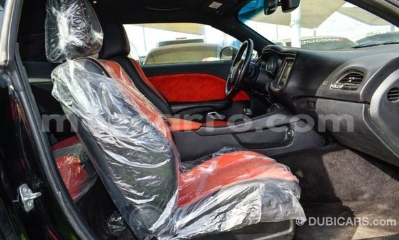 Tenga Imported Dodge Challenger Nhema Mota in Import - Dubai in Cabo Delgado Tenga Imported Dodge Challenger Nhema Mota in Import - Dubai in Cabo Delgado