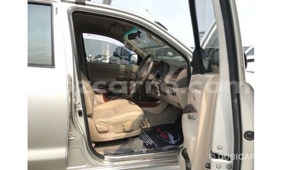 Comprar Importar Toyota Hilux De outros Carro em Import - Dubai em Cabo Delgado Comprar Importar Toyota Hilux De outros Carro em Import - Dubai em Cabo Delgado