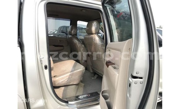 Comprar Importar Toyota Hilux De outros Carro em Import - Dubai em Cabo Delgado Comprar Importar Toyota Hilux De outros Carro em Import - Dubai em Cabo Delgado