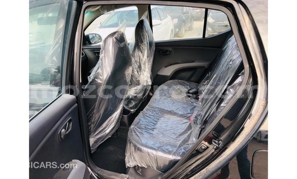 Tenga Imported Hyundai i10 Nhema Mota in Import - Dubai in Cabo Delgado Tenga Imported Hyundai i10 Nhema Mota in Import - Dubai in Cabo Delgado