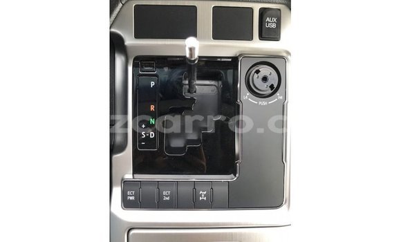 Nunua Imported Toyota Land Cruiser Nyeupe Gari ndani ya Import - Dubai nchini Cabo Delgado Nunua Imported Toyota Land Cruiser Nyeupe Gari ndani ya Import - Dubai nchini Cabo Delgado