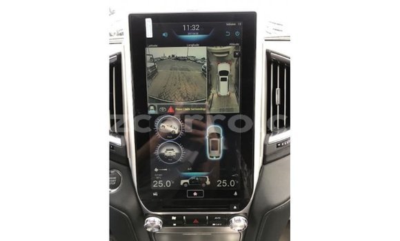 Nunua Imported Toyota Land Cruiser Nyeupe Gari ndani ya Import - Dubai nchini Cabo Delgado Nunua Imported Toyota Land Cruiser Nyeupe Gari ndani ya Import - Dubai nchini Cabo Delgado