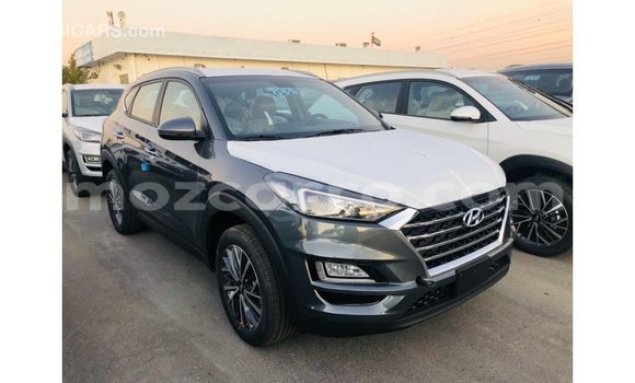 Tenga Imported Hyundai Tucson Zvimwe Mota in Import - Dubai in Cabo Delgado Tenga Imported Hyundai Tucson Zvimwe Mota in Import - Dubai in Cabo Delgado